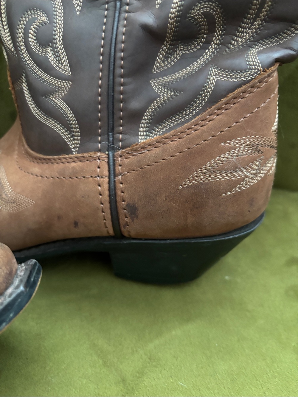 Woman’s Brown Two-Tone Western Cowboy Boots LAREDO … - Picture 7 of 7